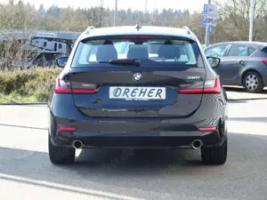 BMW 318 3er - 318 i Advantage Autom./Klima/LED Sitzhzg./BC Bild 5