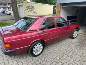 Mercedes-Benz 190 190 E 1.8