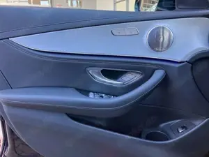 Mercedes-Benz E 300 de T Exclusive AHK Burm DISTR LED Pano HuD Bild 5