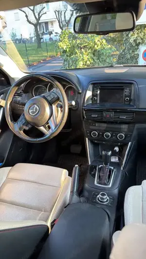 Mazda CX-5 2.2 SKYACTIV-D AWD Aut. Sports-Line Bild 2