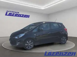 Hyundai iX20 Trend 1.6 Benzin A T SHZ PDC Berganfahrass. GA Alu