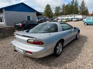 Chevrolet Camaro 3.8 Automatik**2.HAND*95 TKM*Automatik** Bild 5