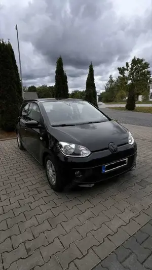 Volkswagen up! move