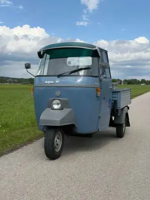 Piaggio Ape P501