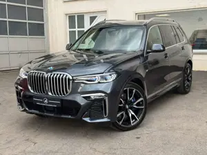 BMW X7 40d M Sport SKY LOUNGE 360 SOFT-CLOSE HK AHK