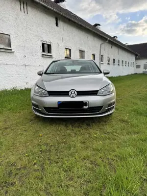 Volkswagen Golf Bild 2
