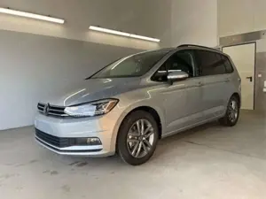 Volkswagen Touran Comfortline 1.5 TSI DSG 7Sitz+AHK+IQ.Light+Kamera+