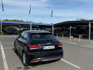 Audi A1 A1 1.4 TFSI S tronic S line edition Bild 3