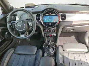 MINI Cooper S Cabrio JCW Trim Steptronic EDC RFT Bild 5