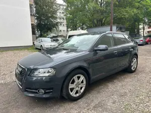 Audi A3 1.2 TFSI Attraction Klima PDC SHZ TOP ZUSTAND!