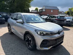 Volkswagen Tiguan 1.5eTSI R-Line IQ Light Head Up 360° AHK