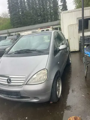 Mercedes-Benz A 190