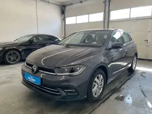 Volkswagen Polo VI 1.0 TSI Style*IQ-Light*GRA*PDC*SHZ* KlimaA