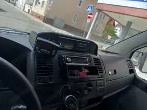 Volkswagen T5 Transporter