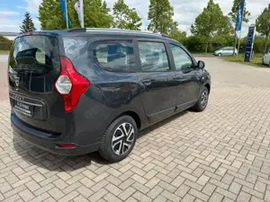 Dacia Lodgy Comfort Bild 2