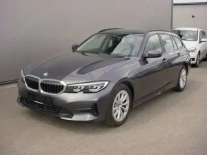BMW 320 d Touring *WLAN*DAB*PDC*NAVI***