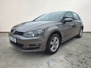 Volkswagen Golf VII Lim. BMT, SITZHEIZUNG, 1.HAND, TÜV NEU