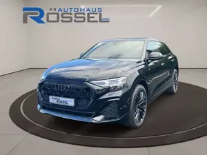 Audi Q8 3,0 TDI quattro S-Line Panorama 22" ALU Park Assis