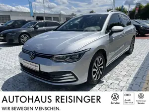Volkswagen Golf VIII Variant 1,5 TSI Active (NAVI+LED+APP+SH+Stand