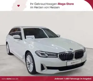 BMW 530 530d xDrive Touring Aut. Luxury Line Leder