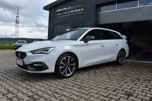 SEAT Leon Sportstourer FR/AHK/ PAN-Dach/Kamera/18"
