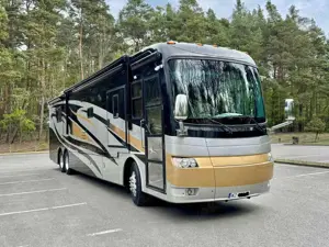 Others Aiways Beaver Contessa 2008 470HP CAT C9 4 Slide Outs
