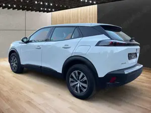 Peugeot 2008 Bild 4