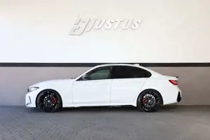 BMW 330 i/KAMERA/PDC/TOTW/APPLE/TEMP/BTH/MFL/SHZ/R20 Bild 3