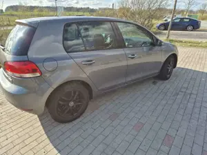 Volkswagen Golf 1.6 TDI DPF BlueMotion