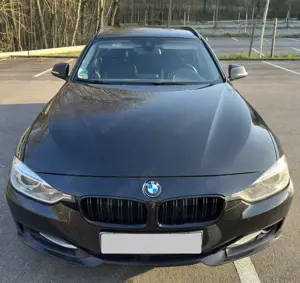 BMW 320 Bild 2