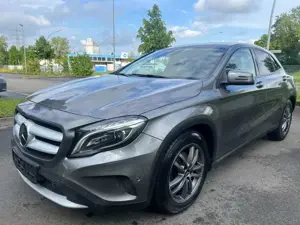 Mercedes-Benz GLA 200 GLA Diesel d 4Matic 7G-DCT Activity Edition