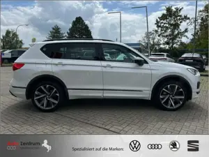SEAT Tarraco 2.0 TDI 4Drive FR StandHz*AHK*PANO*CarPlay*360°CAM Bild 4
