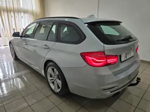BMW 320 Bild 2