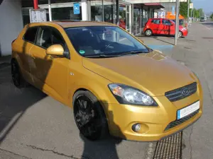 Kia ProCeed / pro_cee'd pro Ceed 1.6 CVVT EX Sicht Sitz Sport Paket 8-fach Bild 3