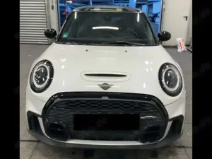 MINI Cooper S Bild 2