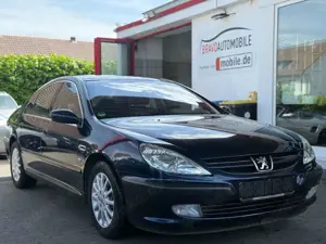 Peugeot 607