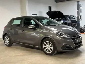 Peugeot 208 Bild 3