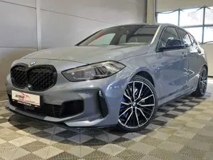 BMW 135 i xDrive Shadow Line°HK°RFK°LED°Spur°Leder Bild 5