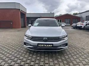 Volkswagen Passat Variant Business AHK/Kamera/HarmanKardon Bild 3