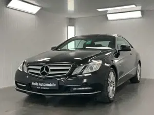Mercedes-Benz E 200 Coupé AVANTGARDE  AUTOMATIK KAMERA