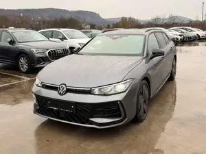 Volkswagen Passat Variant Passat Variant Diesel 2.0 TDI SCR 4Motion DSG R-Line Pan