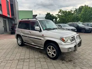 Mitsubishi Pajero Pinin TÜV 12/26 | Automatik | Anhängerkupplung Bild 3