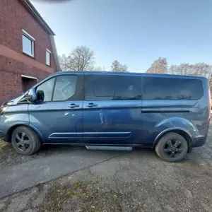 Ford Tourneo Custom 320 L2 Tourneo Titanium X Bild 4