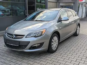 Opel Astra J Sports Tourer /AHK/TÜV NEU/SERVICE NEU/
