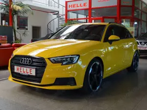 Audi A3 Sportback S-Line *XENON+CARPLAY+DSG*