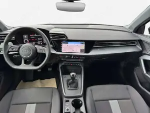 Audi A3 30 TFSI*NAVI-PLUS*LED*KAMERA*VIRTUA Bild 5