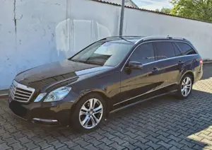 Mercedes-Benz E 220 T CDI  Automatik Avantgarde