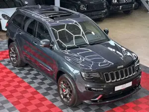 Jeep Grand Cherokee 6.4l V8 HEMI SRT Panorama ACC AHK