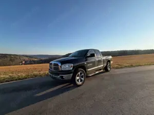 Dodge RAM 1500 Hemi