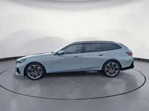 BMW 520 d xDrive Touring M-Sport Pro *Shadow*Navi*Kam